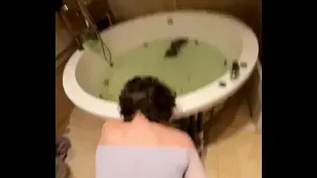 How to relax in the new year - Darcy Dark & Azumi Liu & Kira Stone