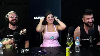 White fairy voltou no podcast e ficou peladinha