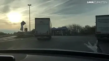 Lara CumKitten - Glory Hole FICK AO with Creampie