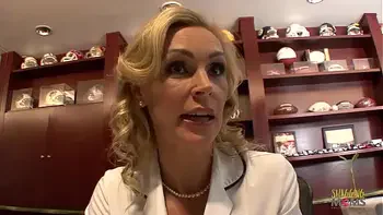 The brunette got seduced by her lesbian masseurs into a threesome