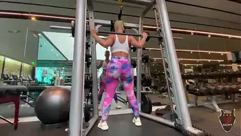 Curvy Beauty Kaden Kole Gets Her Creamy Cunt Stuffed By Rome Major!