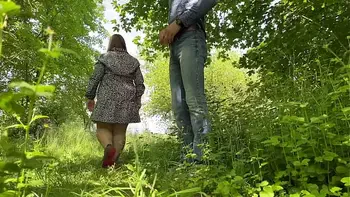 Pissing MILF's hairy cunt and legs spread wide turn me on