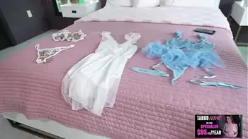 Home Alone with my Hot thicc Step Daughter - Chloe Cooper