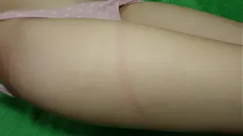 Cumshot on stepsister's pussy and put on panties over cum