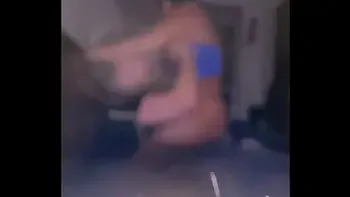 Comiéndome un CULO IMPRESIONANTE después de la fiesta ( Video Casero )