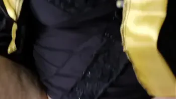 وليد ينيك سارة فى الجامعة بعد حفلة التخرج سكس مصرى