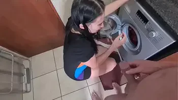 Pissing on my girlfriend while she is doing laundry