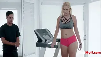 Horny Gym Trainer Fucks New MILF's Pussy- Vanessa Cage