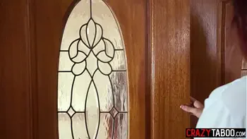 Big ass MILF Syren De Mer is for free use for everyone and for rough sex