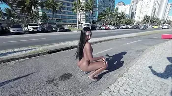 Mambo's Carnaval 2024 Brazil - Sexy girl walks almost naked on street then goes to fuck in orgy party (reverse gangbang 1on4, anal, ATOGM, ATM, gapes, prolapse) OB258