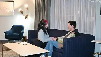 ((WATCH THIS)) Big Booty Milf Thanks Young Guy By Letting Him CUM IN HER!!! Sunny Bunny Gets Her Ass Used