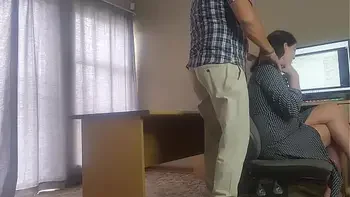 BOSS LEVEL : caught fucking the secretary for a pay raise