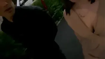 やられたらやり返すパイ返しだ！！旦那の浮気現場に遭遇し自暴自棄になった奥様のリベンジSEXいざスタート！！セックスレスからセックス中毒者へ…嫌なことを全部忘れて快楽に溺れまくりイキまくり！！怒涛の中出し3連発！！Part1