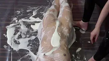 Japanese Mistress Minami Makes Female Slave Orgasm