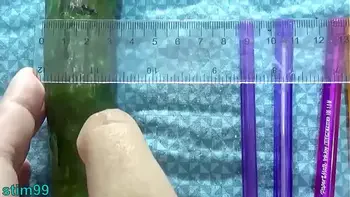Female Pee Hole Fucking with Cucumber Japanese Kinky urethral insertion