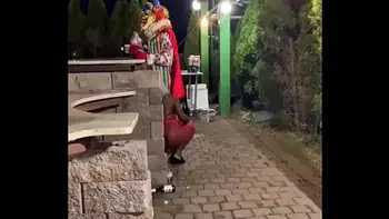 This how bartenders really be in the club