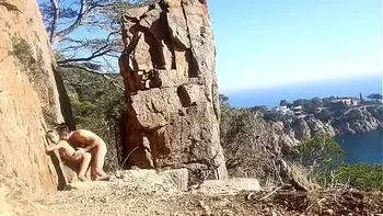 Hot couple outdoor Sex in the middle of a path, amateur