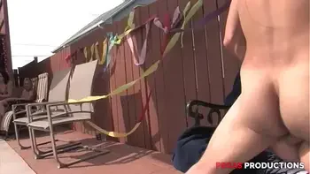 Pegas Productions - Le Meilleur des Pool Party du Québec