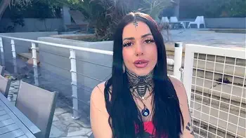 New French Model: Laeticia Piercing and Tattoo