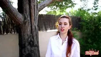 Kira, une infirmière très coquine de 32ans Part 1