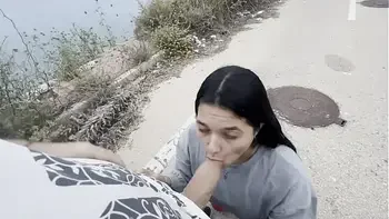 Me la chupa una puta del polígono por 200 euros