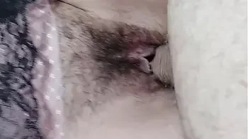 CUMMING AND CUMMING ON HAIRY PUSSY GIRL