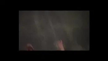 Resenha de putaria na rua acaba em fudelância no carro em movimento.