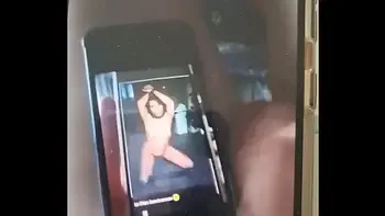 Tribute de Matew pour la larve