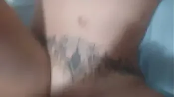 Garoto virgem de 20 anos gozou 1 litro de porra comendo minha buceta, nunca vi tanta porra na minha vida