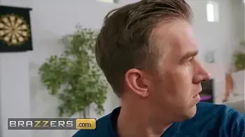 Nerdy (Khloe Kapri) Fills Her Tight Pussy With A monsterous Cock - Brazzers