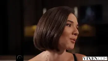 VIXEN Con Artist Eve Sweet Uses Her Femme Fatale Charms To Plan Heist