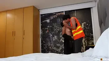 I FUCK MY BOSS'S STEPDAUGHTER BEHIND HIS BACK