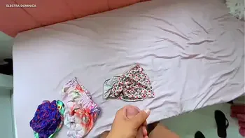 Essa empregada me provoca com essa bunda enorme, eu fiquei louco de tesão