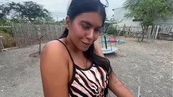 Sex in a public park, an old man and two young busty women with big asses - REAL AMATEUR HOMEMADE THREESOME