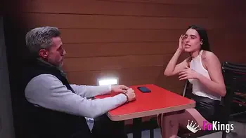 Briseida looks for Daddies!! Which oldster is going to fuck that amazing body?