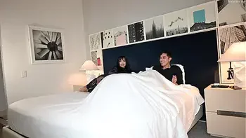 Girlfriend Watches Me FUCK HER MOM!!! Sunny Bunny & LaBellaDiablaX will make you CUM