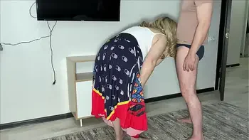 Old milf let a friend near her and told him to fuck her in the ass