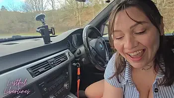 Hairy mature MILF repaid my kindness by swallowing my cum