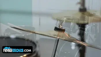 Hot Step Sisters Gal Ritche & Aubree Valentine Become BFFs (Step Brothers Parody) - SFW Full Movie