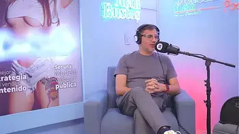 Cristina Vega WEBCAM LATINA model smashes her clitoris riding the Fuck Machine on Juan Bustos Podcast