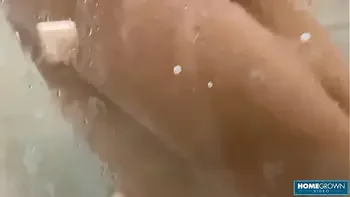 Gorgeous Babe Got Her Pussy Stretched By A Massive Cock