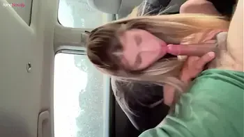 SEXO no carro com CUZINHO aberto BOQUETE molhado e BUCETA gozada - Aline Novak