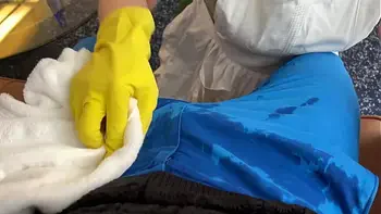 Casting Curvy: Seduced by Dexter’s Mom and cumming all over her