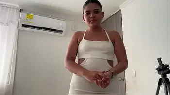 Tomé Viagra por accidente y mi hermanastra me ayuda con mi erección