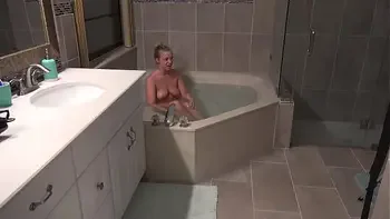 Bailey Brooke Decides she wants to take a Hot Bath after a long day. Her Roommate Justin Sane Accidently Stumbles in and she Convinces him to Cheat on his Girlfriend by Fucking Her