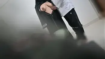 Hijab muslim lady got fucked doggy style by doctor