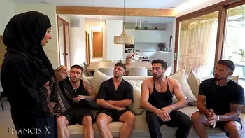 Burka Slut Rough Gangbang With 4 guys and DVP