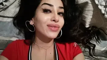 Neyla Kim beurette Bull 66 Body Egyptian Red Sexe gros seins aime baiser