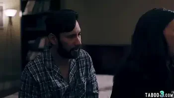 Babe has threesome sex with man and silicone love doll