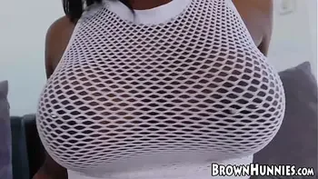 Chocolate sweetheart is ready for a steamy fuck session